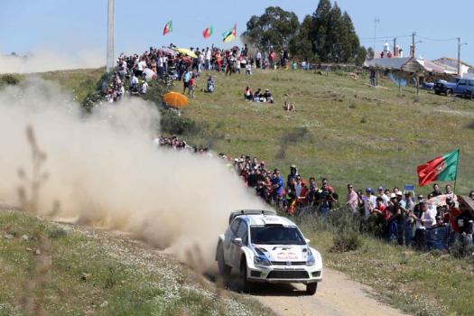 Passagem junto a  Zona Espetáculo_Site Oficial Rally de Portugal