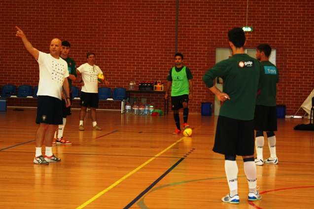 Training of the Men's University Futsal Team in Faro_3