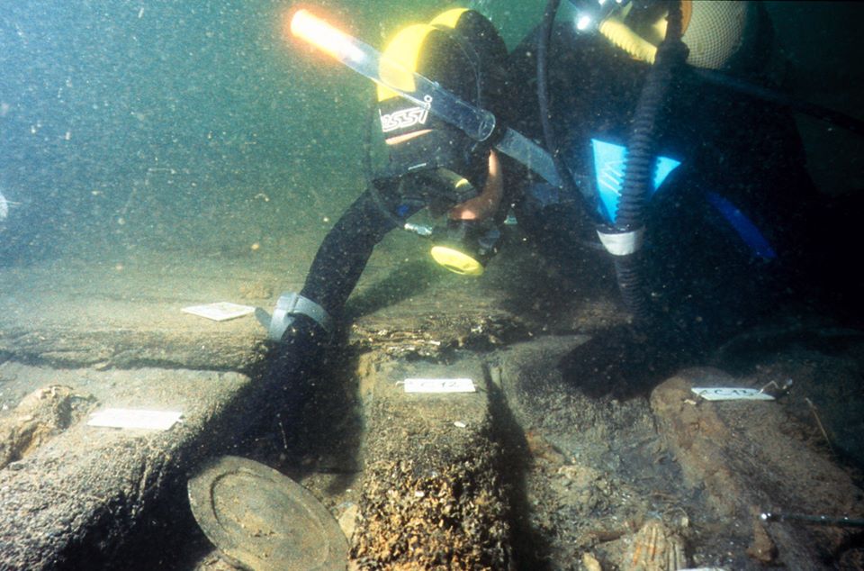 underwater archeology in Arade