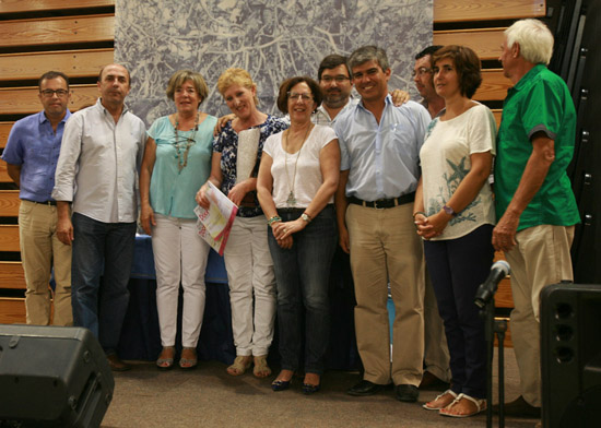 Maria Eugénia Militão (ao centro) ganhou o Grande Prémio do Concurso «Arte Doce»