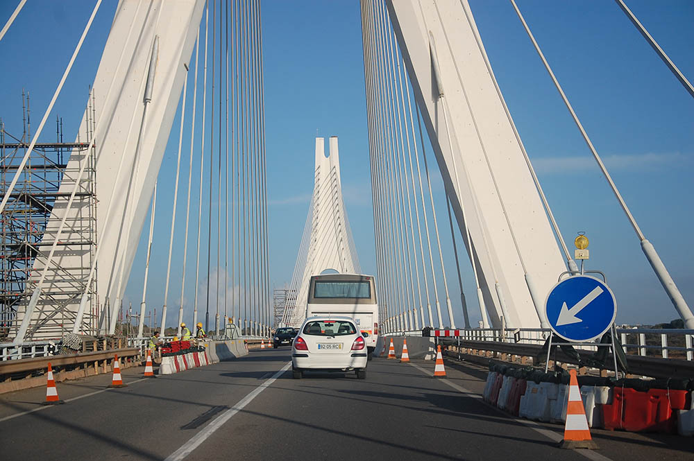 new arade bridge under construction