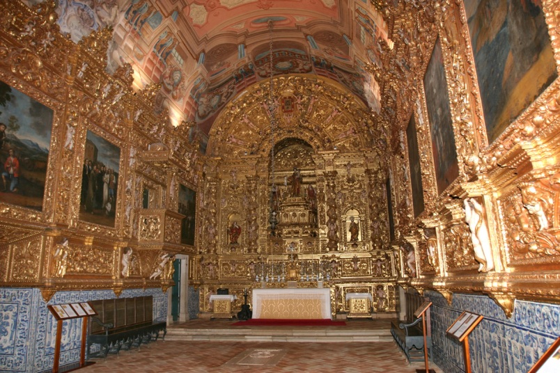 The interior of the Church of Santo António de Lagos can now be  «appreciated in all its splendour»
