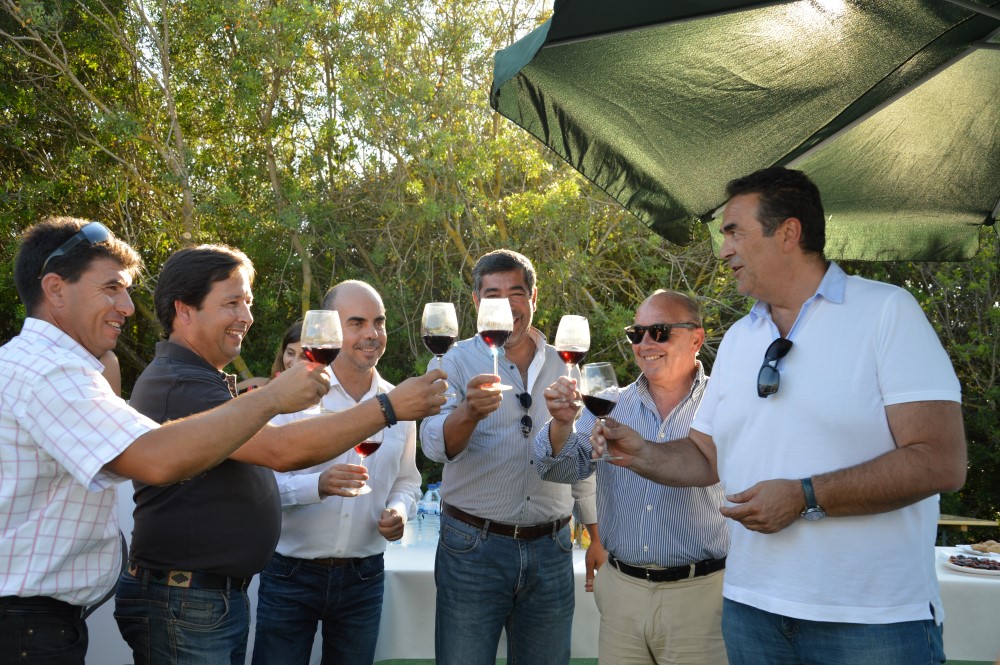 A toast to the quality of Lagoa wines