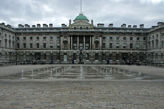 Courtyard_of_Somerset_House,_Strand,_London_-_geograph.org.uk_-_1600016