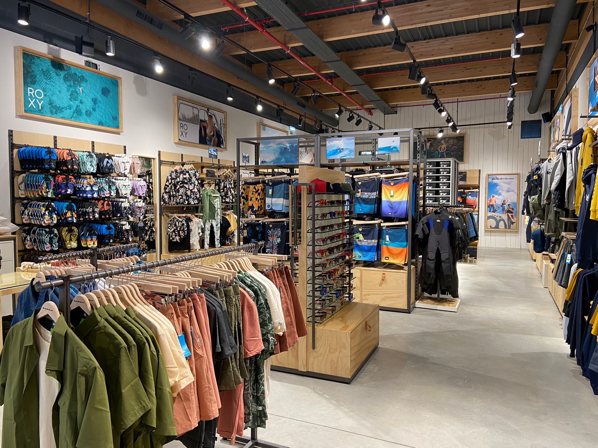 Designer Outlet Algarve receives the first Quiksilver outlet store in ...