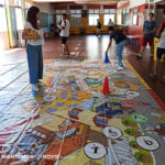 Sul Informação - Escola Básica S. João de Deus plantou alecrim para o Programa Biobairros e a Semana do Ambiente