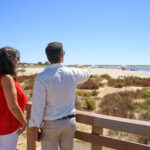 Sul Informação - Secretária de Estado visitou praias de Olhão e ouviu preocupações de António Pina