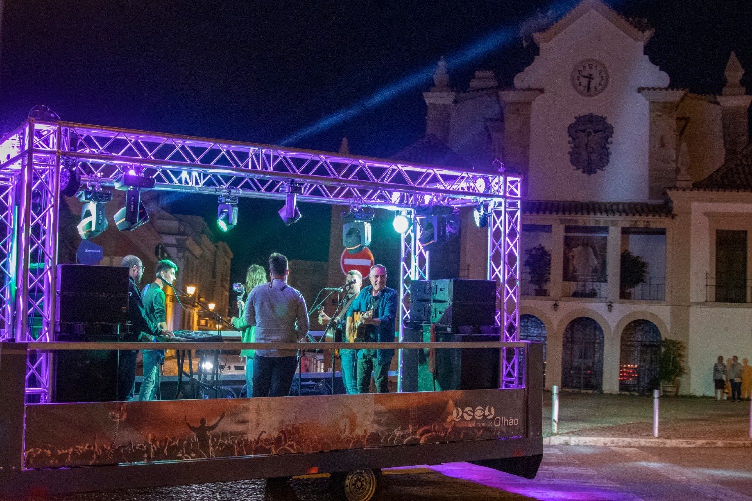Sul Informação - Mostra-te terminou com concerto “ambulante” por todo o concelho de Olhão