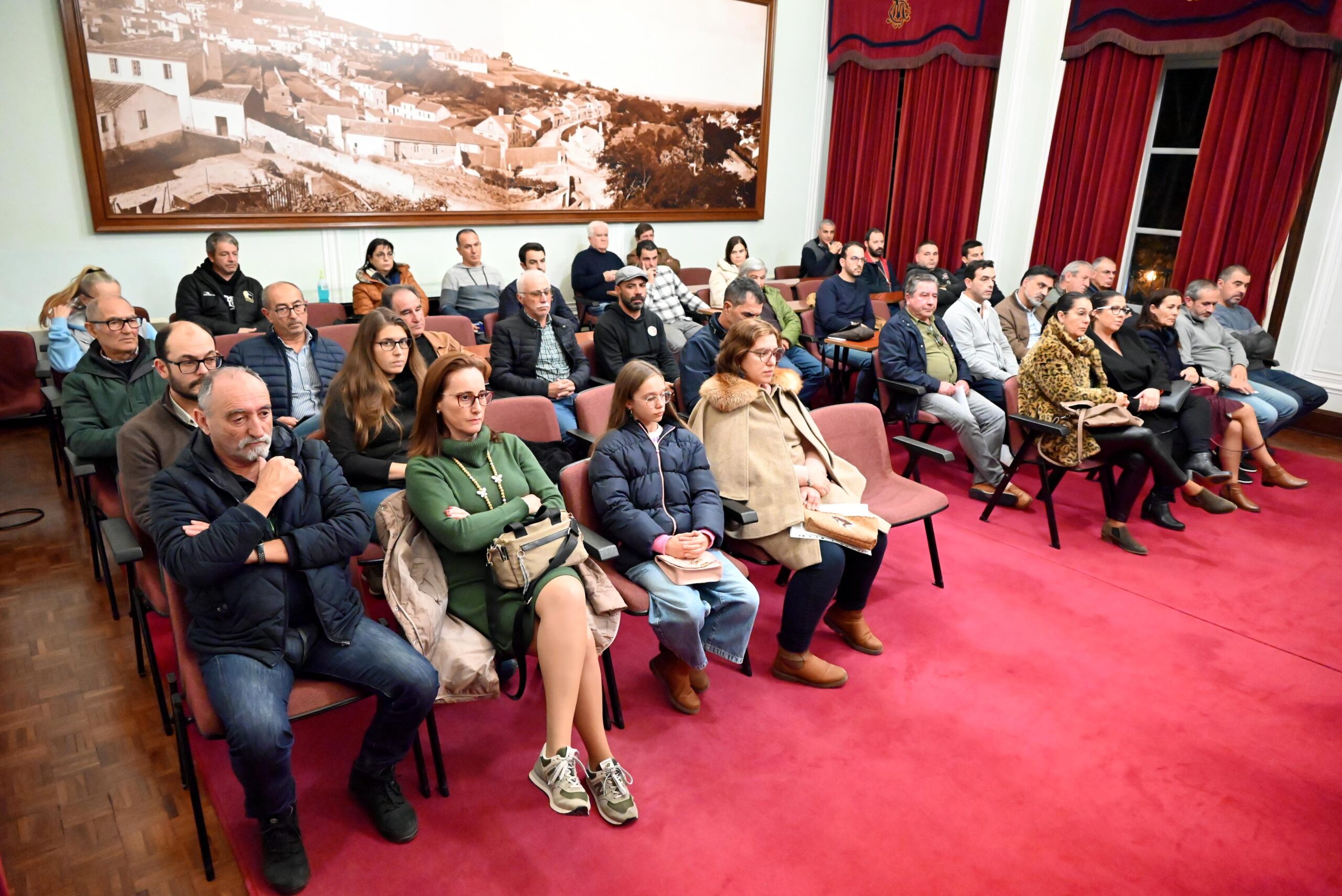 Sul Informação - Santiago do Cacém apoia 31 coletividades desportivas com 210 mil euros