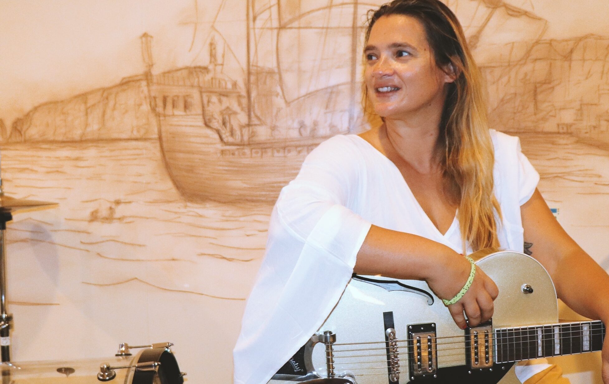 Sul Informação - Armação de Pêra: Animação de Verão despede-se com Verónica Monteiro Trio
