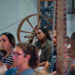 Sul Informação - Joana Vasconcelos visitou Oficina de Tecelagem de Mértola