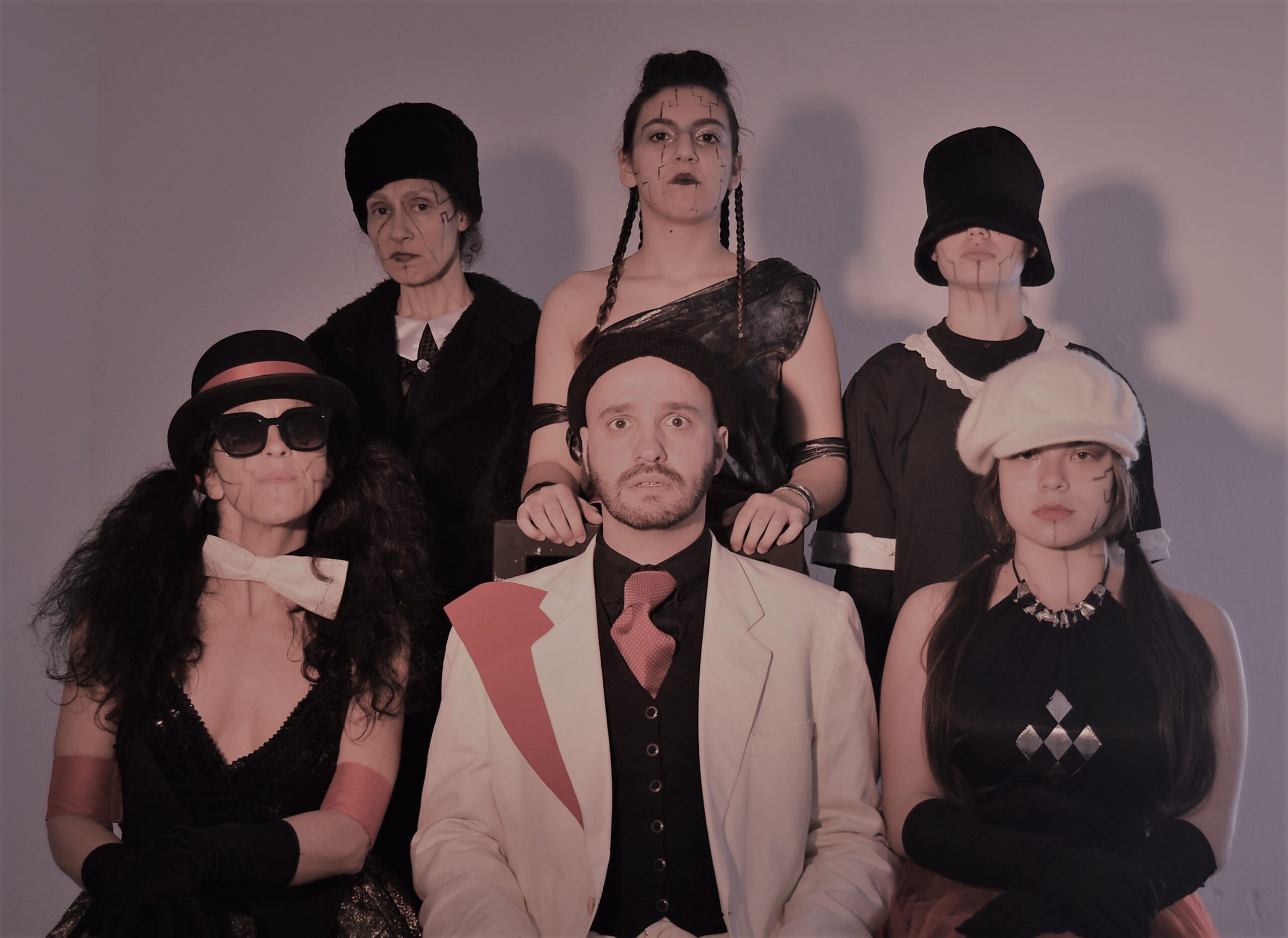 Sul Informação - Cenas de Teatro estreia este mês terceiro espetáculo na Antiga Fábrica da Cerveja, em Faro
