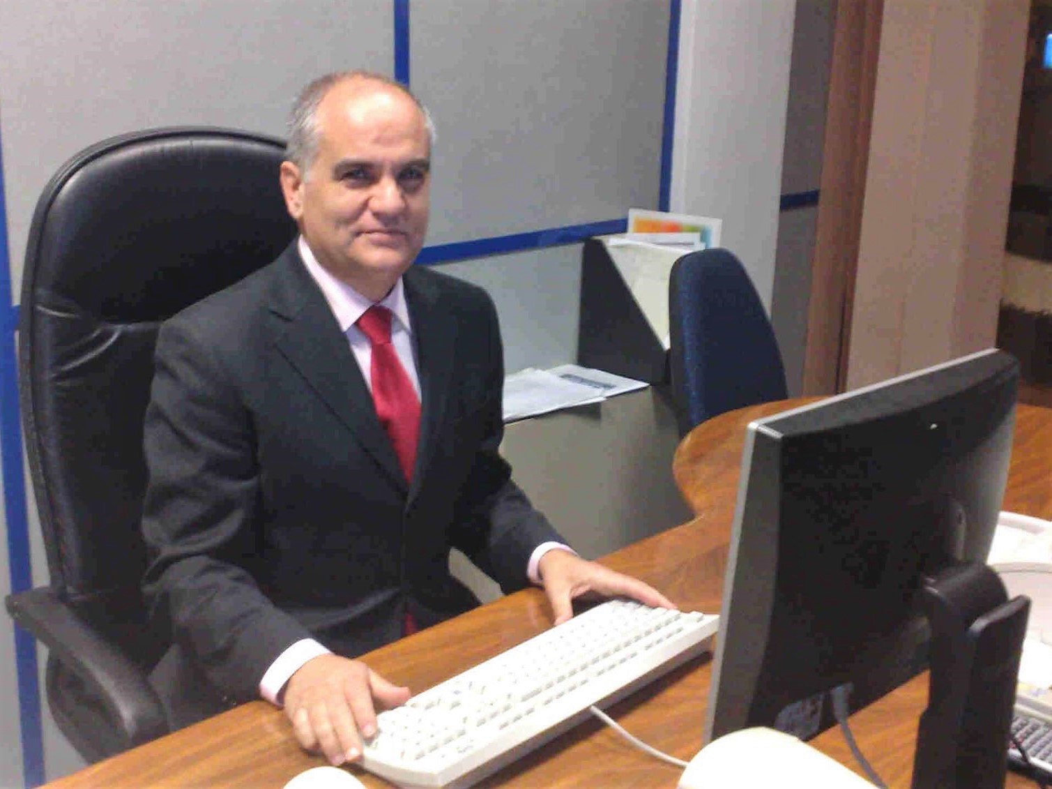Sul Informação - Adérito Silva é o novo presidente do PS Faro