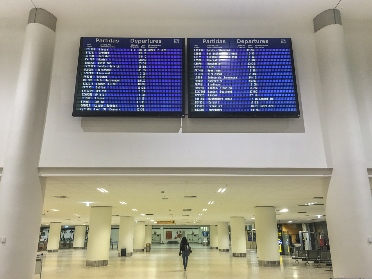 Sul Informação - ANA apela a que só quem vai viajar se desloque aos Aeroportos