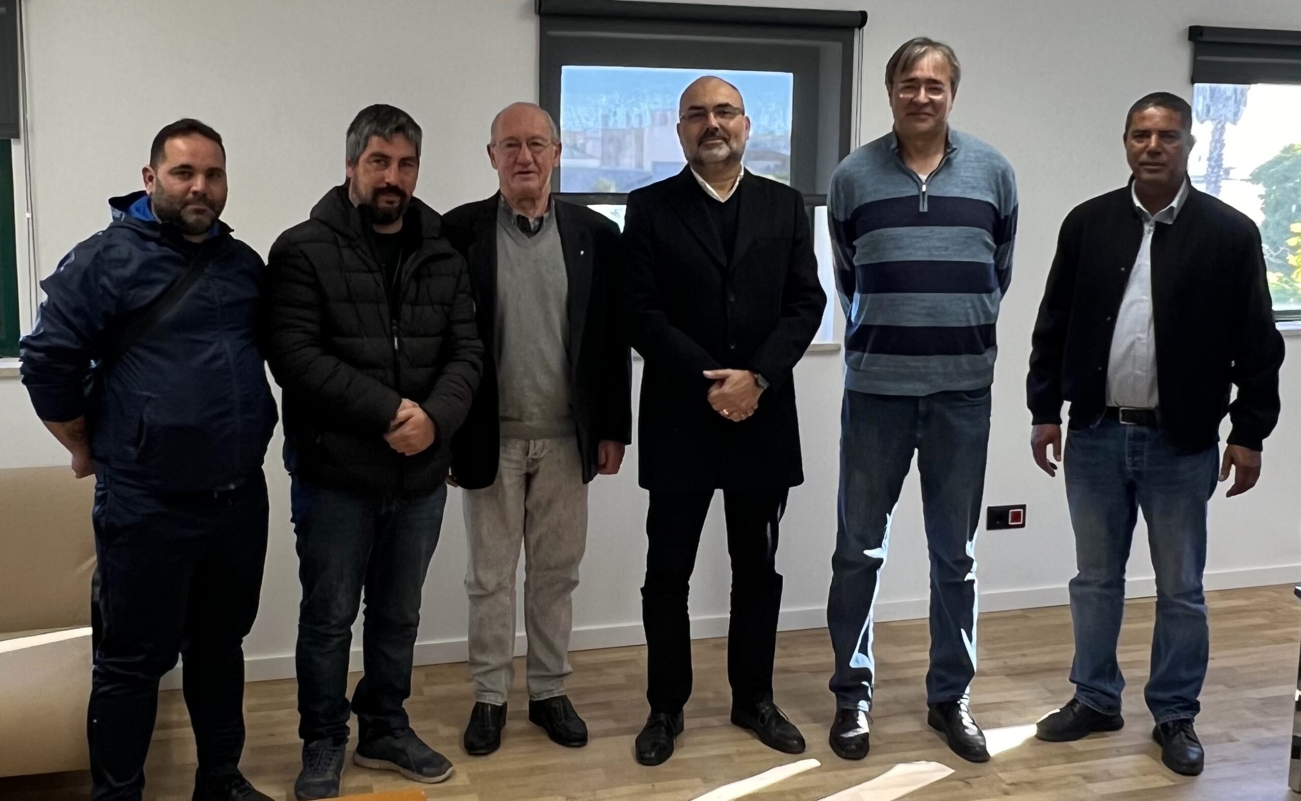 Sul Informação - EMARP, STAL e SINTAP assinam Acordo de Empresa