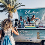 Sul Informação - Vinhos do Algarve dão-se a beber ao pôr-de-sol nas praias