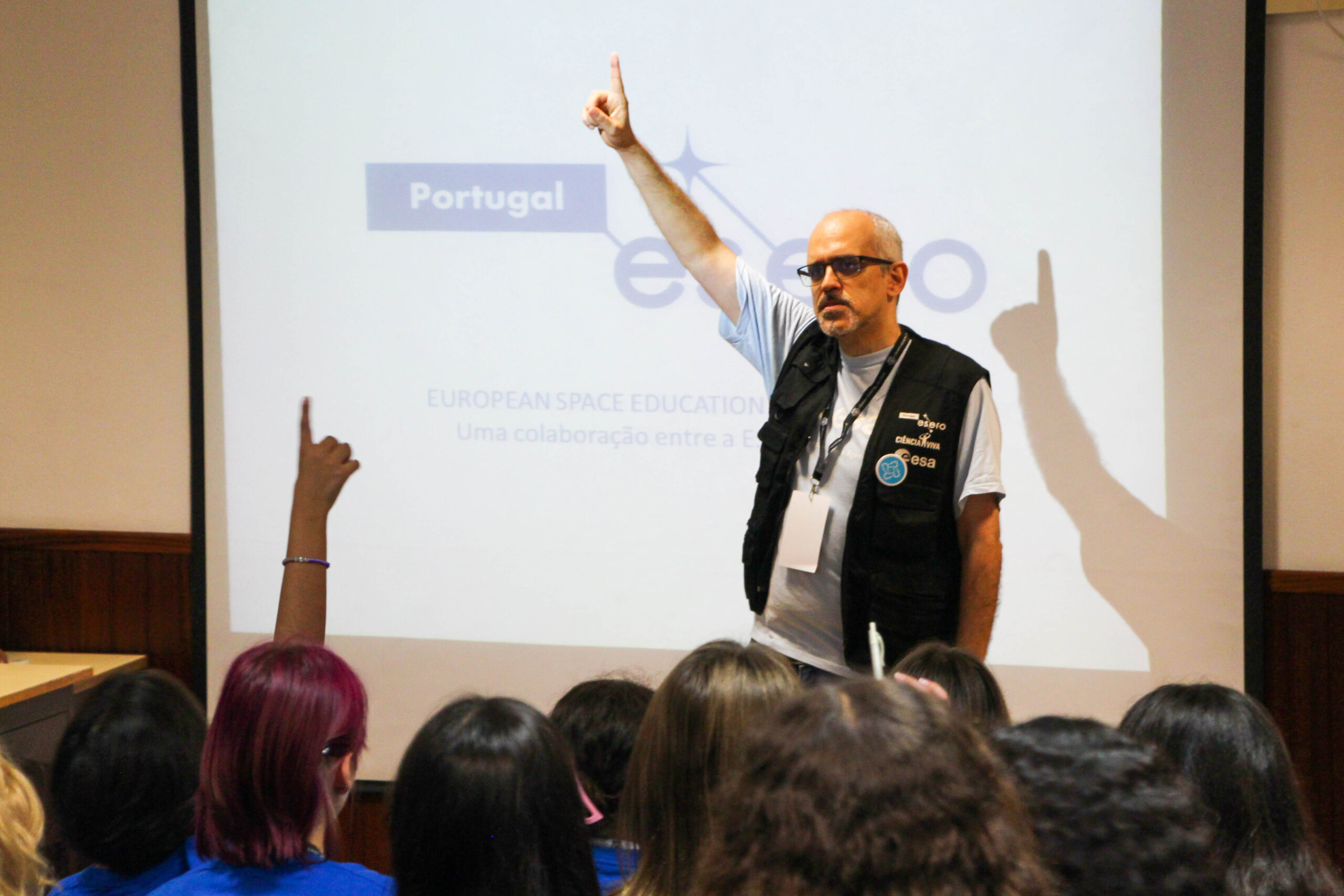 Sul Informação - 50 alunos partiram de Quarteira para um “Acampamento em Marte”