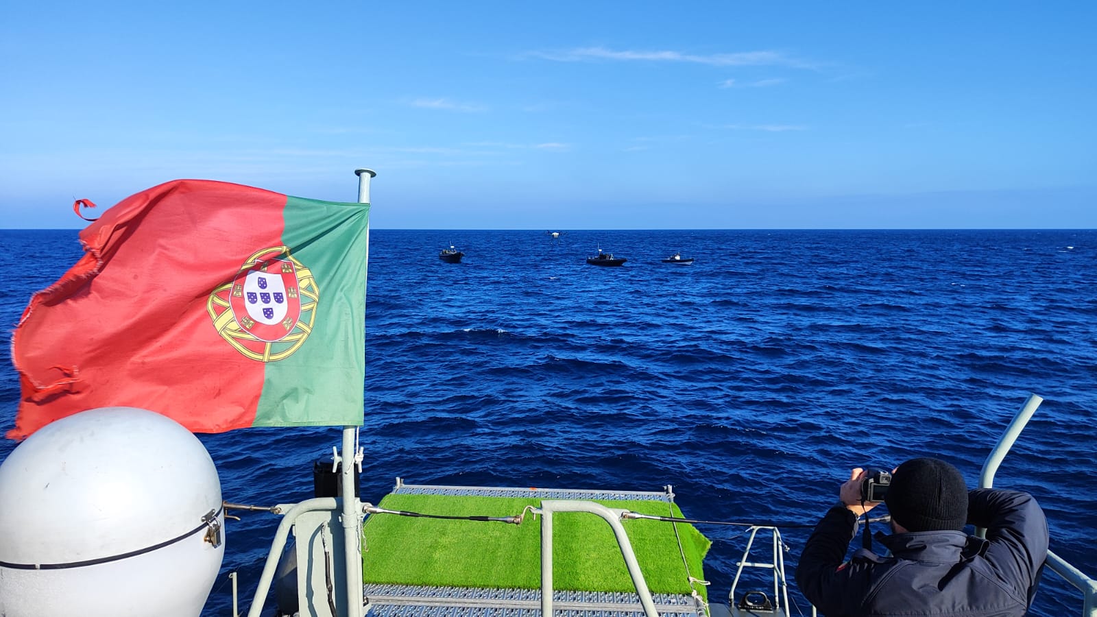 Sul Informação - Embarcação de alta velocidade apreendida a Sul da costa algarvia