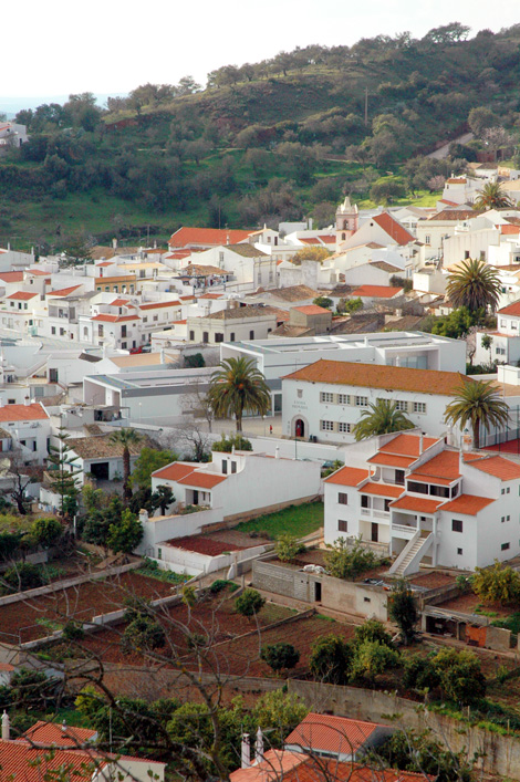 Sul Informação - Alte escolhe melhores janelas e varandas engalanadas na Festa de Nossa Senhora da Assunção