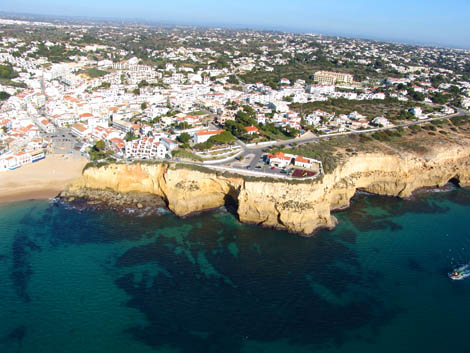 Sul Informação - Passadiço de 500 metros no Algar Seco coloca Lagoa na rota do turismo acessível