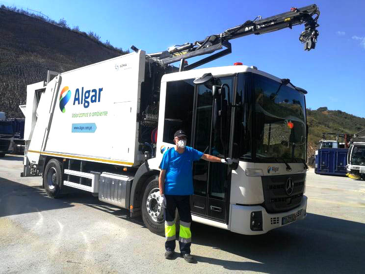 Sul Informação - Algar contrata mais motoristas, aumenta frota e reforça recolha seletiva de resíduos