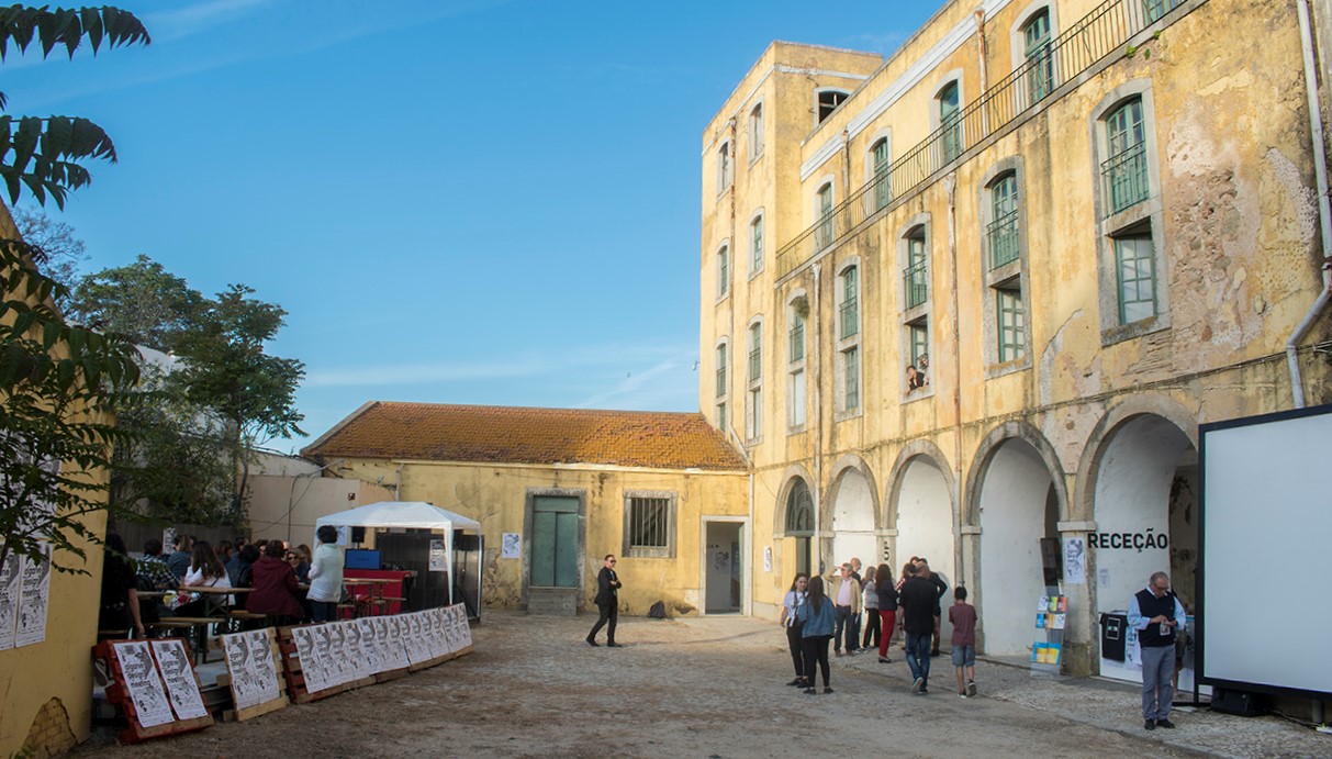 Sul Informação - Algarve Design Meeting vai ter cinema ao ar livre, montras decoradas e videomapping