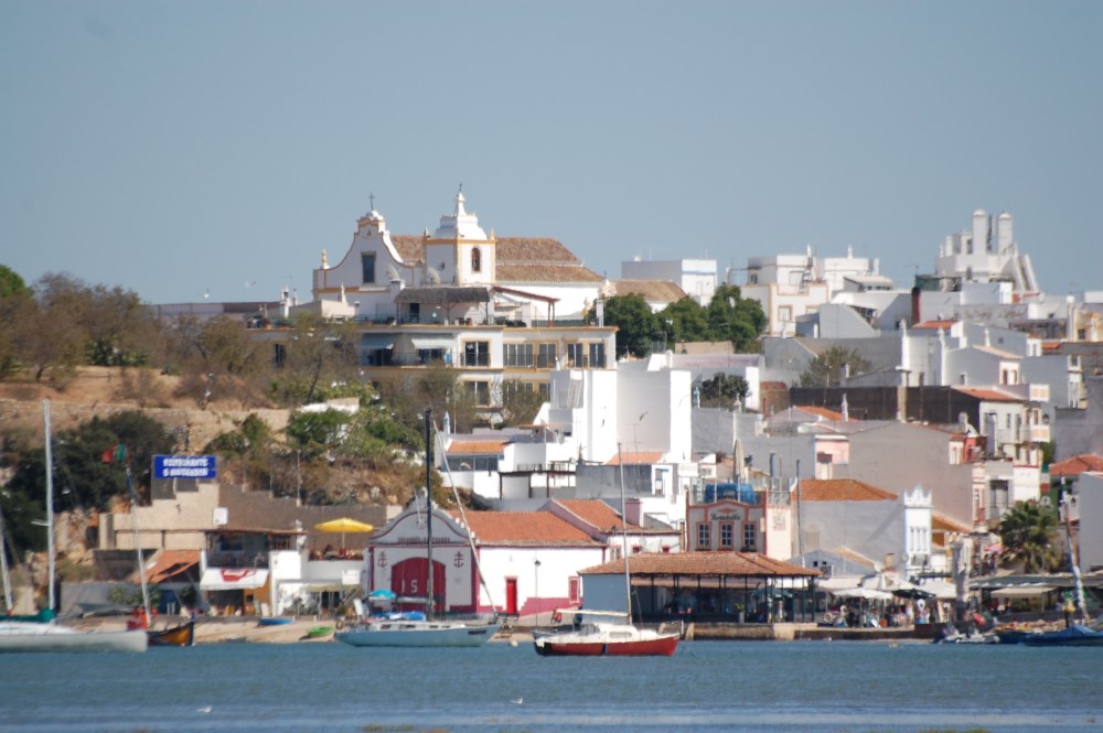 Sul Informação - INE recruta entrevistadores em Alvor para inquérito teste aos Censos de 2021