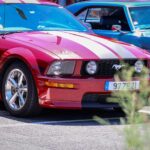 Sul Informação - Carros americanos e amigos estacionam no Sudoeste Retail Park de Alcantarilha