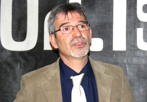Sul Informação - Reitor «contagia» audiência no 7º aniversário da Tertúlia Farense