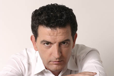 Sul Informação - Pianista António Rosado interpreta grandes compositores em Olhão