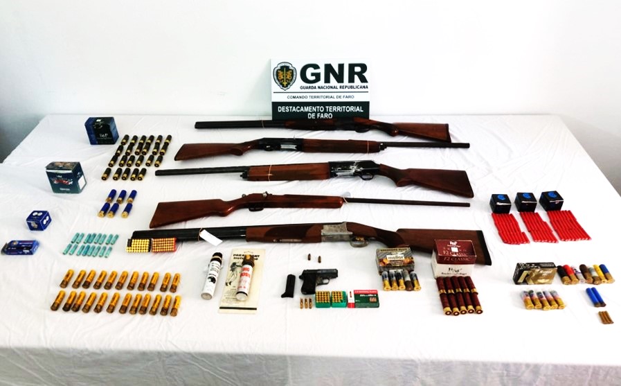 Sul Informação - GNR apreende armas e munições a homem que fez ameaças em Faro