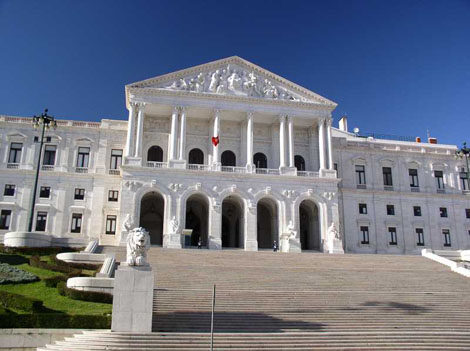 Sul Informação - Caiu o Governo de Passos Coelho