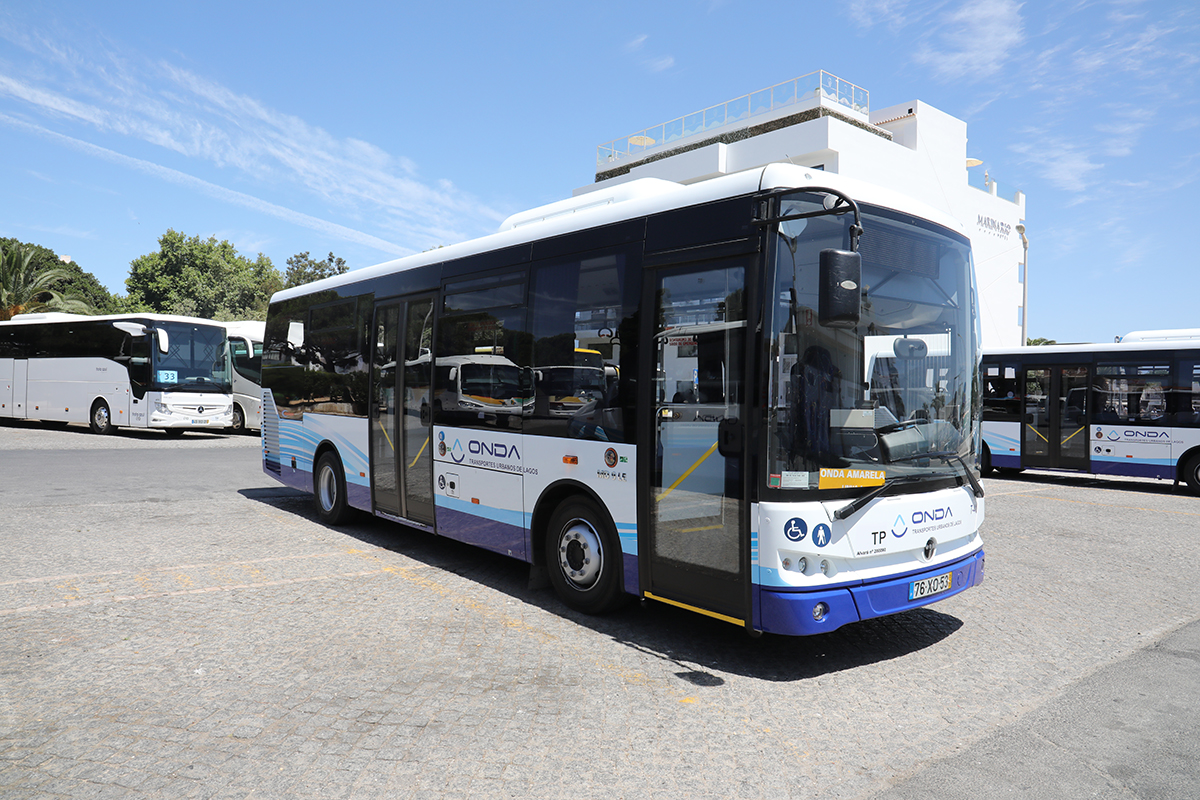 Sul Informação - Lagos reforça transportes urbanos para o Verão