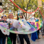 Sul Informação - Emojis, bombeiros e cientistas desfilaram no Carnaval Infantil de Loulé (com fotos)