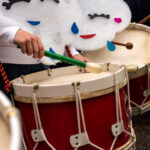 Sul Informação - Emojis, bombeiros e cientistas desfilaram no Carnaval Infantil de Loulé (com fotos)