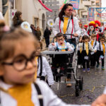 Sul Informação - Emojis, bombeiros e cientistas desfilaram no Carnaval Infantil de Loulé (com fotos)