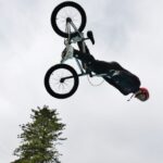 Sul Informação - Fotogaleria: Saltos para a água em BMX voltaram a animar Monchique