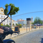 Sul Informação - E que tal dar um passeio de sidecar e depois mergulhar do céu em paraquedas?