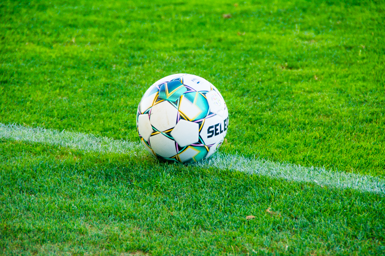 Sul Informação - Farense garante primeiro ponto da época com empate em casa