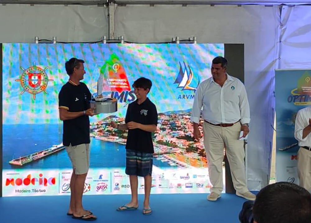 Sul Informação - Velejador algarvio Miguel Nunes sagra-se campeão nacional de Juvenis na Madeira