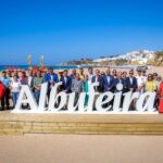 Sul Informação - Bandeiras Azuis e das Praias Acessíveis já foram hasteadas em Albufeira
