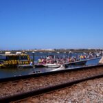 Sul Informação - Há um novo barco com mais lugares para levar as pessoas para a Culatra e Farol