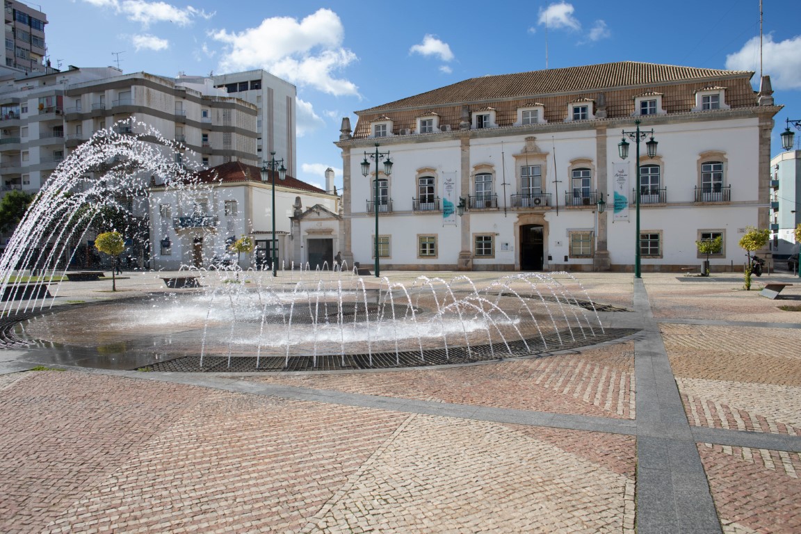 Sul Informação - Assembleia Municipal de Portimão discute recrutamento para cargos dirigentes