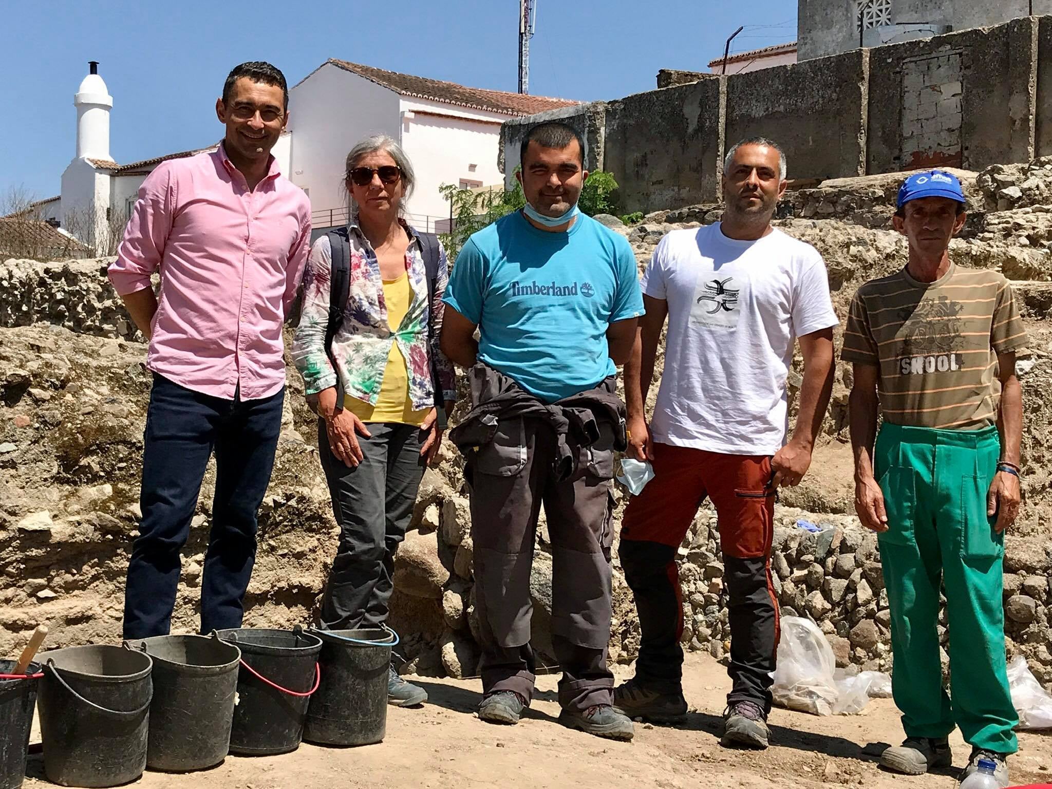 Sul Informação - Utentes da Cáritas de Beja participaram em escavações arqueológicas durante sete meses