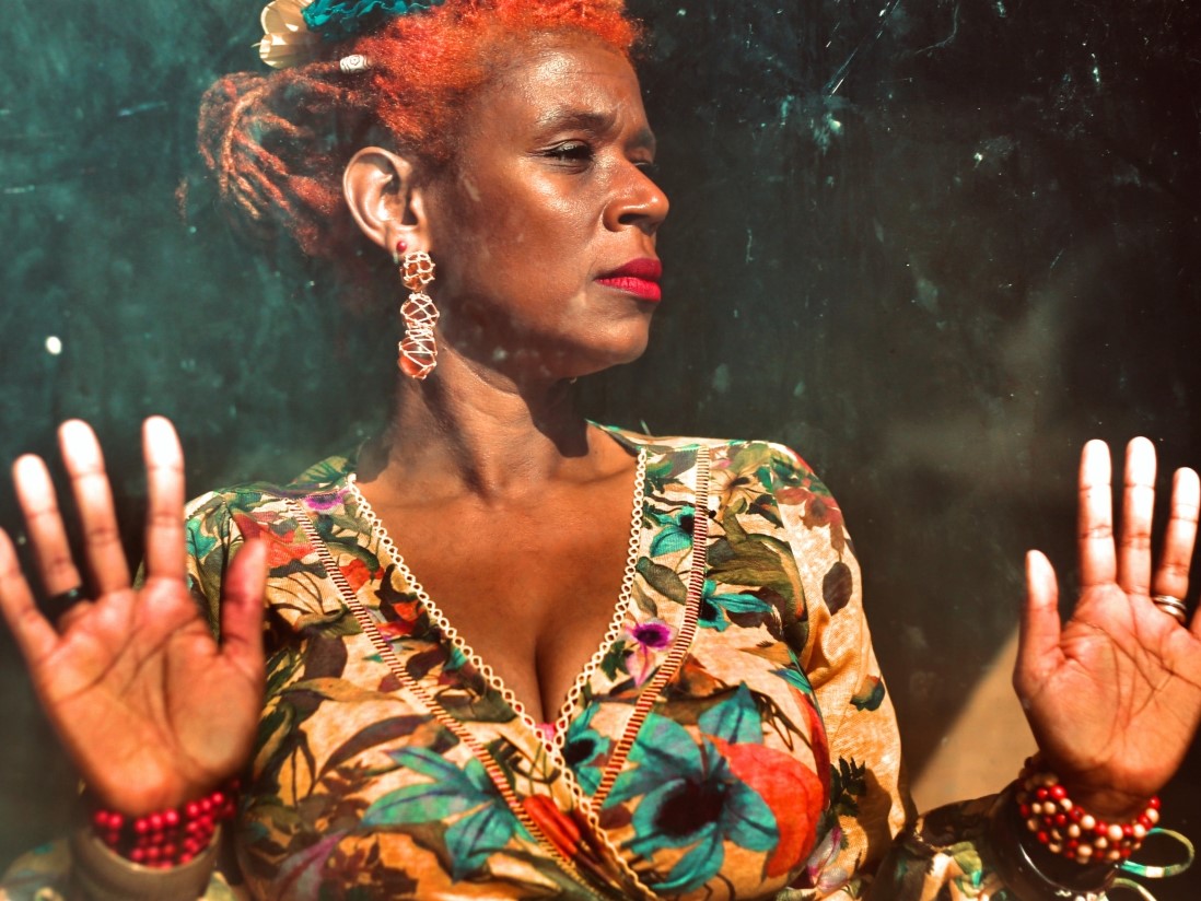 Sul Informação - Cabo-verdiana Carmen Souza e três músicos levam o jazz à Casa do Povo de Santo Estêvão