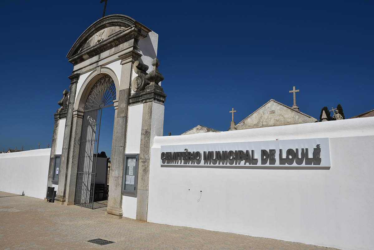 Sul Informação - Cemitérios do concelho de Loulé abertos mas com regras no Dia de Todos os Santos
