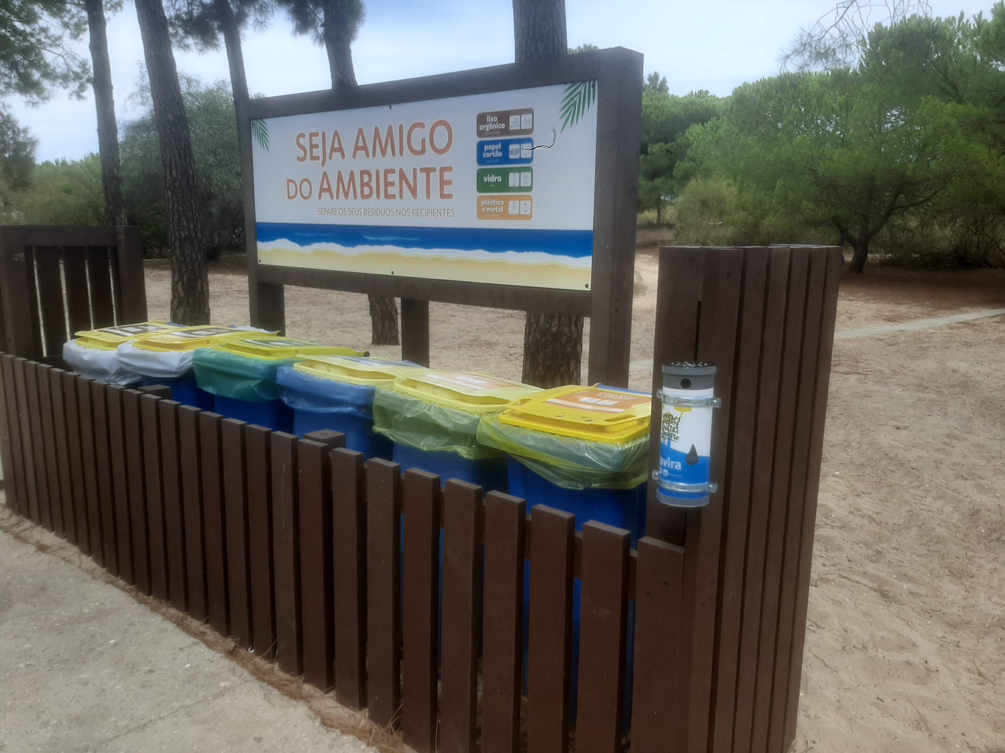 Sul Informação - Ilha de Tavira aposta na prevenção do meio ambiente com novos cinzeiros