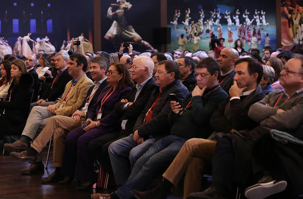 Sul Informação - Isilda Gomes mantém-se no Secretariado Nacional do PS, há mais algarvios nos órgãos nacionais