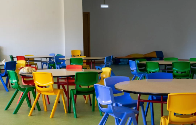 Sul Informação - Creche da Santa Casa de Albufeira fecha por falta de educadores e deixa crianças sem resposta