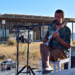 Sul Informação - Nestes concertos de Miguel Araújo, o palco é a areia e o cenário a Ria Formosa